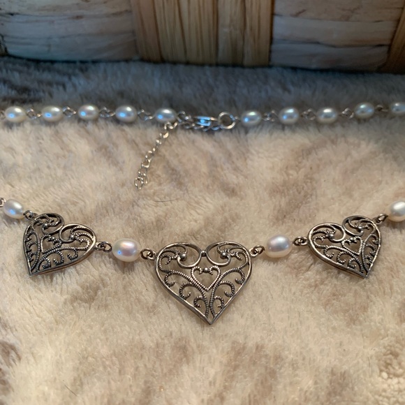 Sterling silver and Pearl heart necklace - Picture 2 of 4